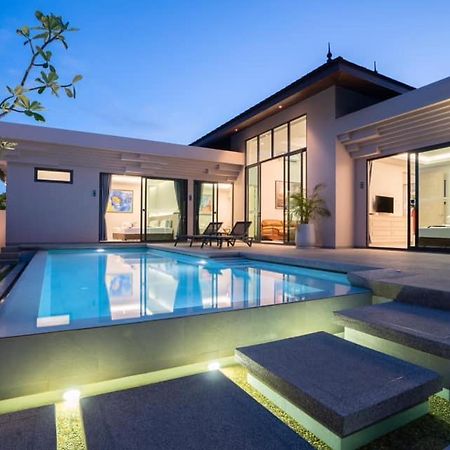 Gold chariot pool villa Phuket Esterno foto